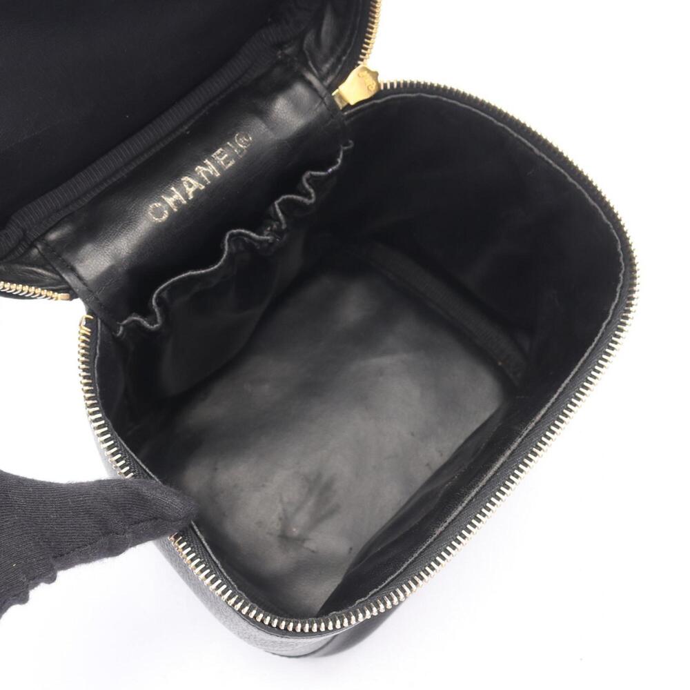 CHANEL Bag - Picture 3 of 11
